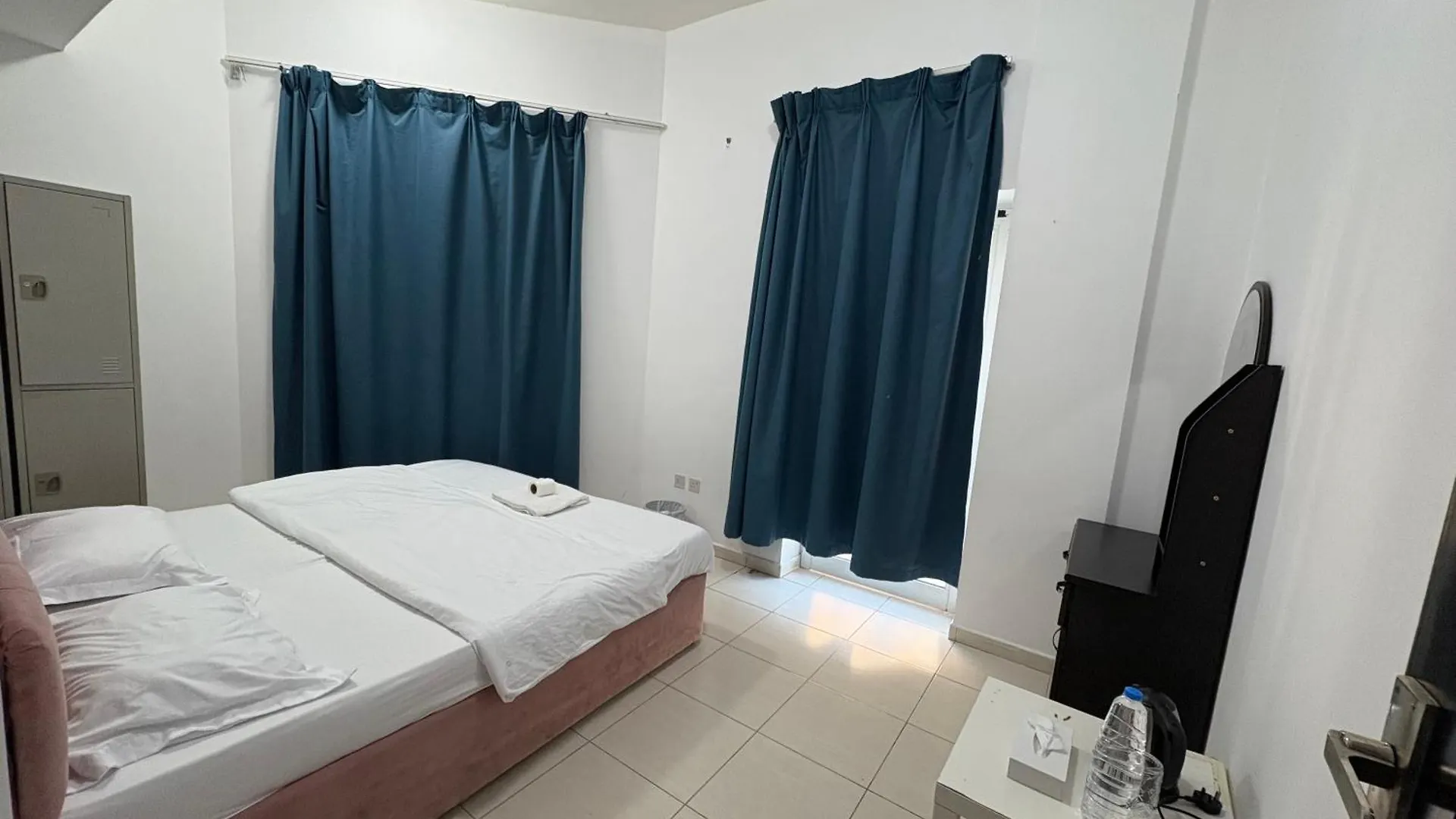 Satwa Residence Dubai 0*,  Förenade Arabemiraten